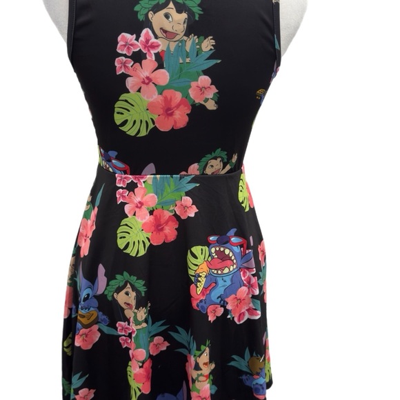 New Disney Lilo & Stitch Floral Print Dress by Hot Topic size S junior’s - Picture 8 of 8